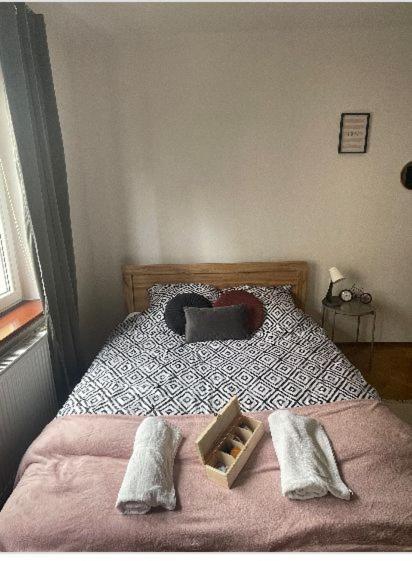 Privatunterkunft Cheerful 3 Bedroom House *